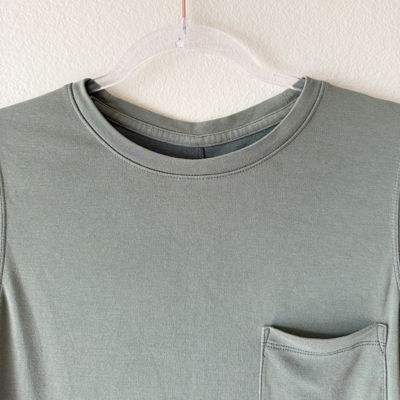 Abercrombie and Fitch Pocket T Shirt Dress - Picture 3 of 11